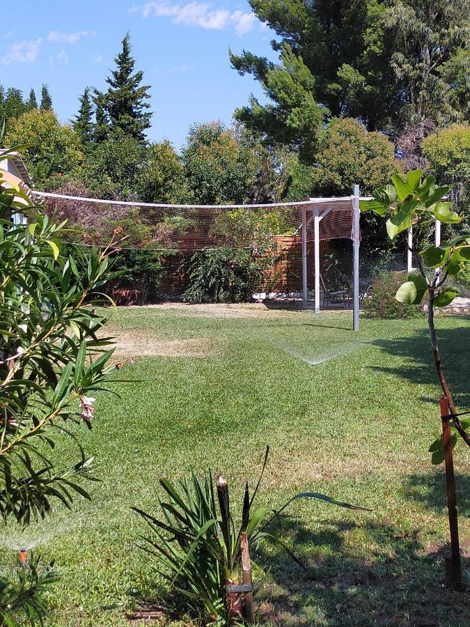 Gite Climatise L'Oisellerie Castelnou エクステリア 写真