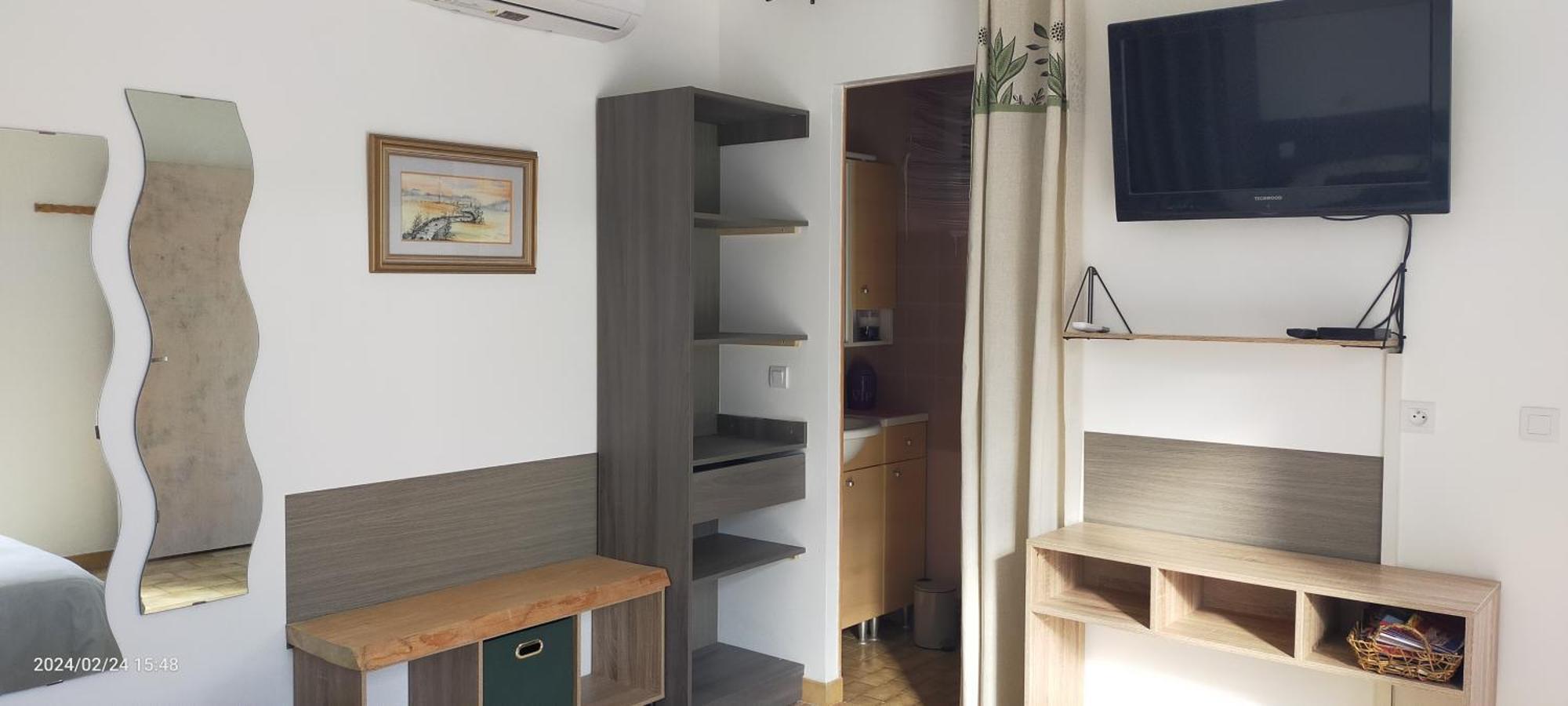 Gite Climatise L'Oisellerie Castelnou エクステリア 写真
